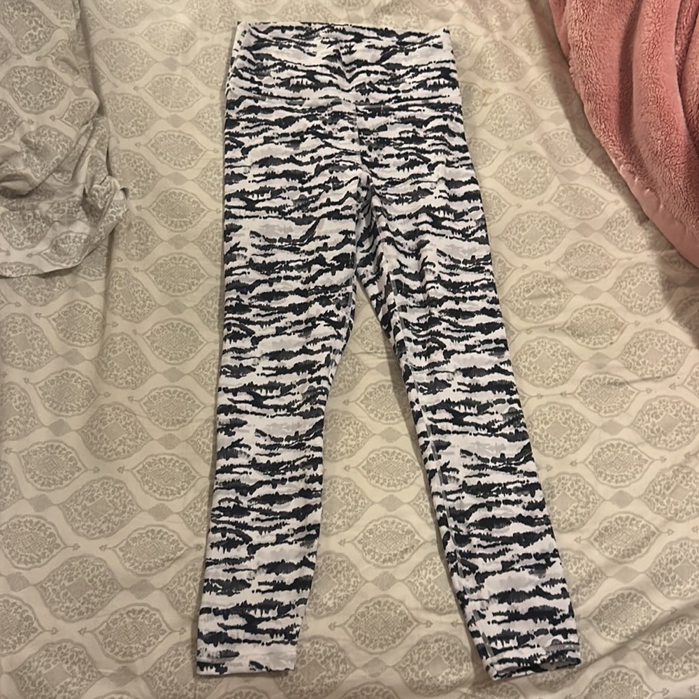 Black/White Pattern Fabletics Full Length Leggings - image 3